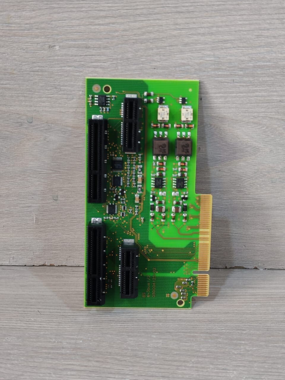 B&R BS SV3BUS 1/2 050004125-02 PCB FROM ACOPOS MULTI65