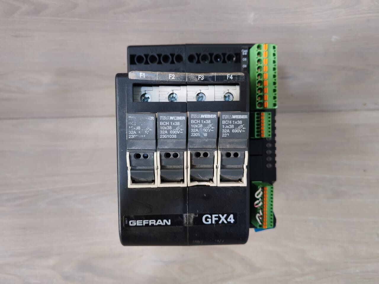 Gefran GFX4-30-R-R-2-F-0 Gefran GFX4-30-R-2-F-0 Power Controller FW 01.46.45 4