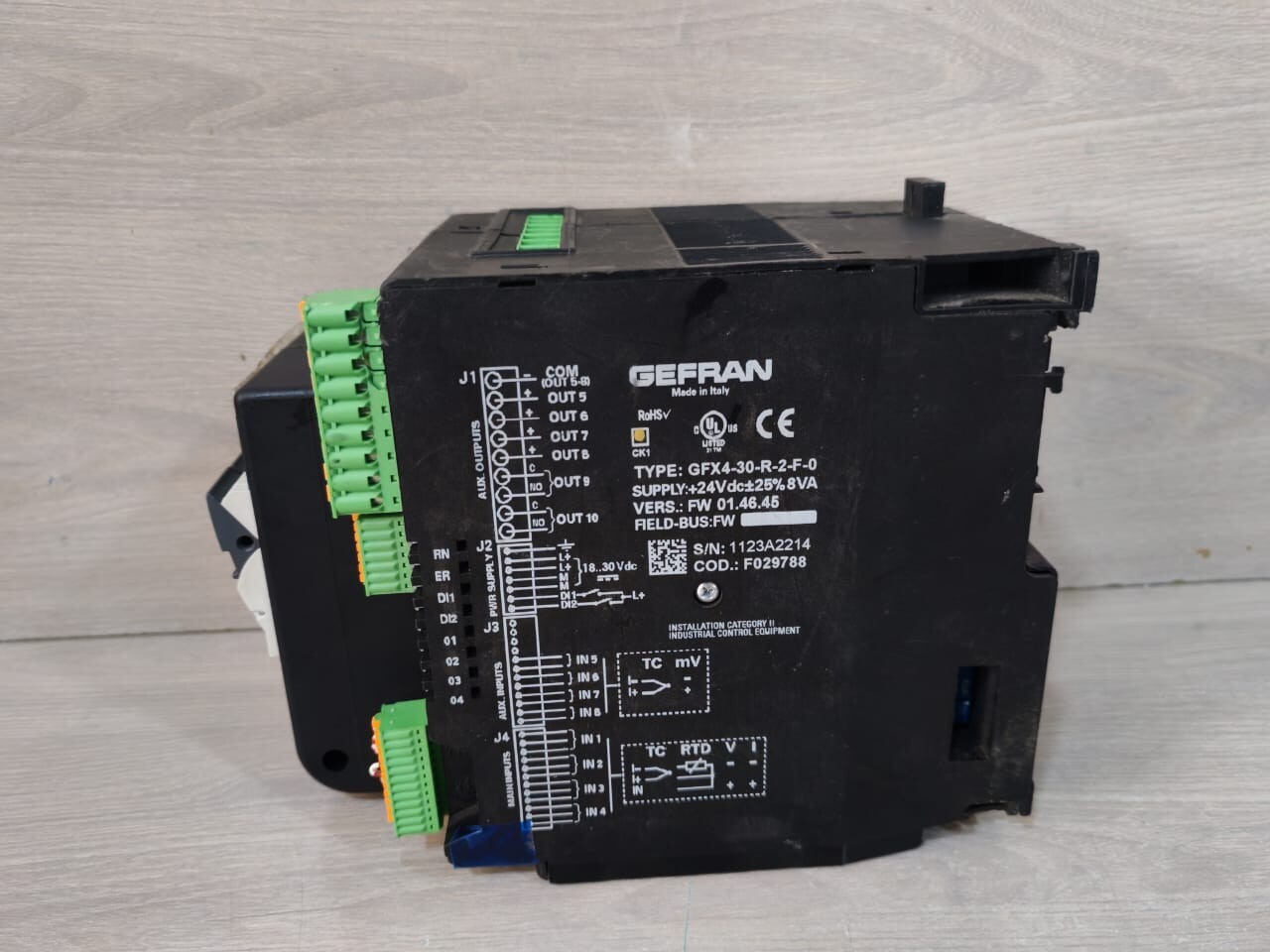Gefran GFX4-30-R-R-2-F-0 Gefran GFX4-30-R-2-F-0 Power Controller FW 01.46.45 7
