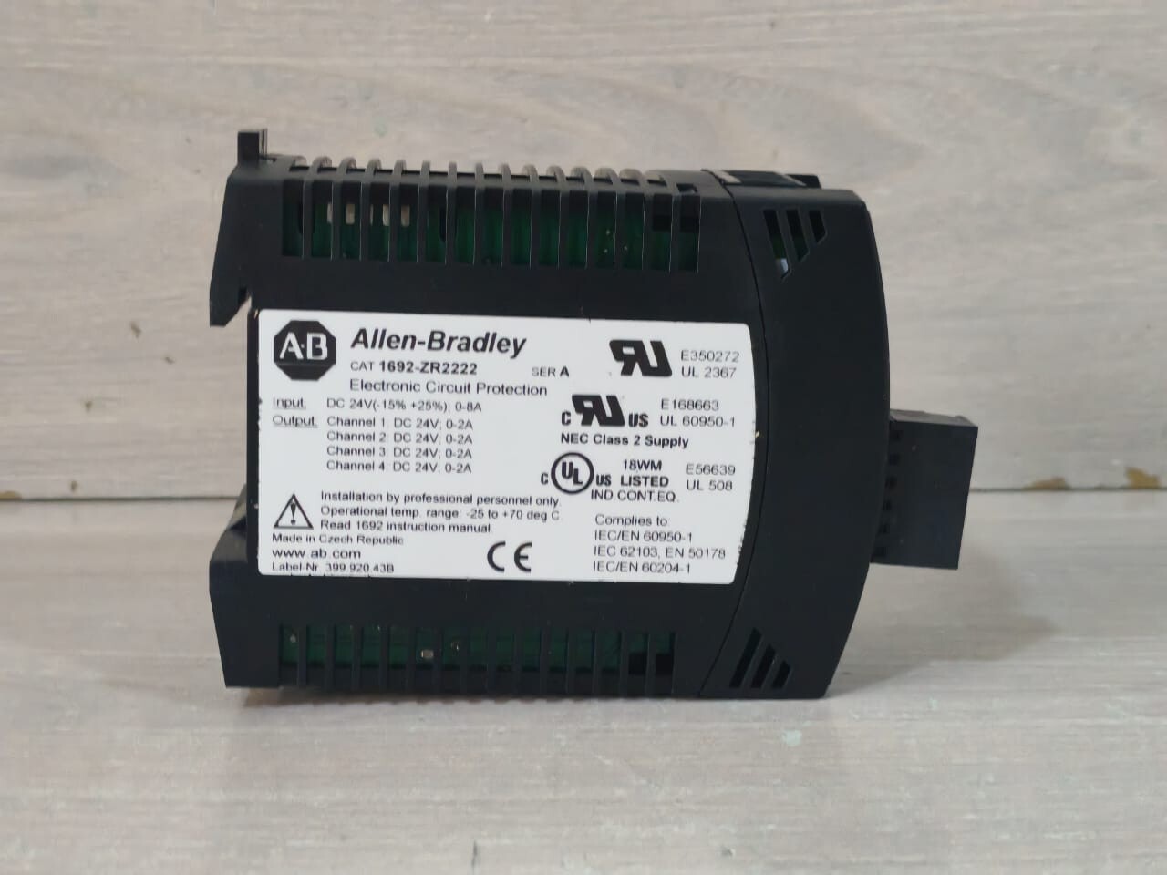 Allen-Bradley 1692-ZR2222 SER.A ALLEN-BRADLEY BULLETIN 1692 1692-ZR2222 SER.A ELECTRIONIC CIRCUIT PROTECTION 24V 8
