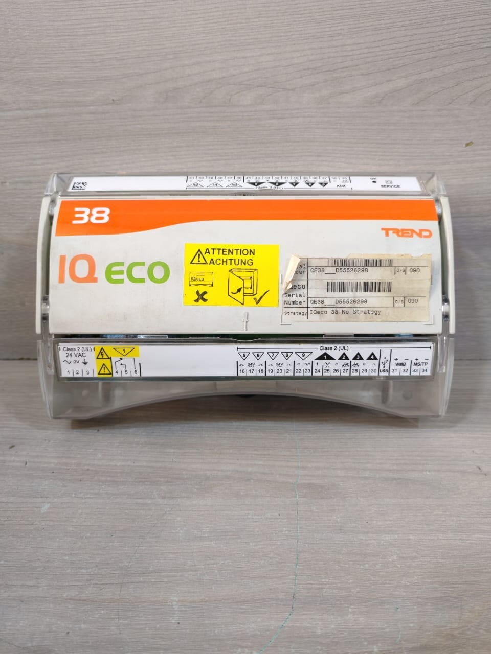 Trend IQE38-1201U50036 TREND IQE38-1201U50036 TERMINAL UNIT CONTROLLER 2