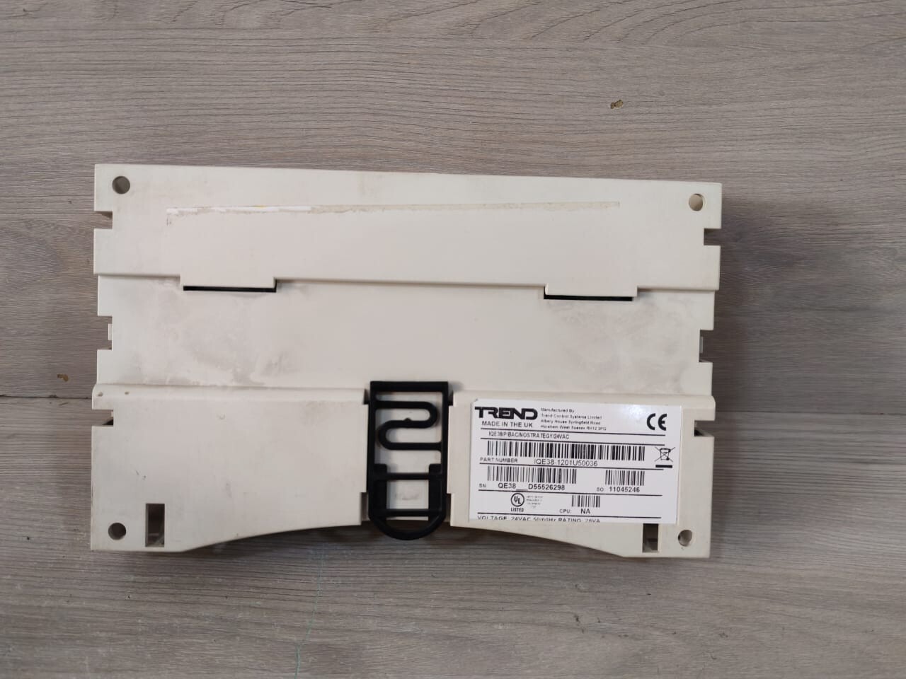 Trend IQE38-1201U50036 TREND IQE38-1201U50036 TERMINAL UNIT CONTROLLER 10