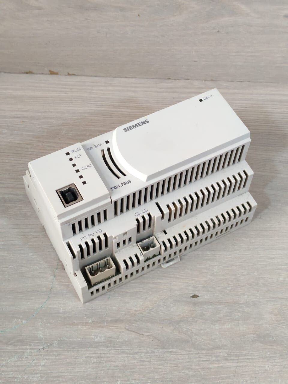Siemens TXB1.PBUS SIEMENS TXB1.PBUS DIGITAL OUTPUT MODULE 24V 5