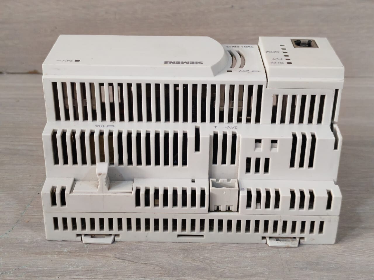 Siemens TXB1.PBUS SIEMENS TXB1.PBUS DIGITAL OUTPUT MODULE 24V 10