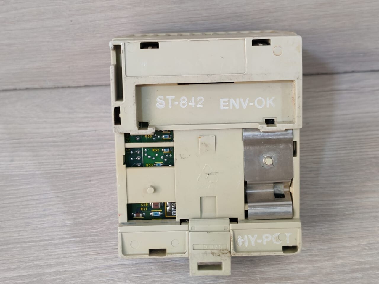 Allen-Bradley 96265072 Allen-Bradley 1794-ADN Ser.B Flex I/O 24 VDC Adapter 96265072 Rev.A01 8