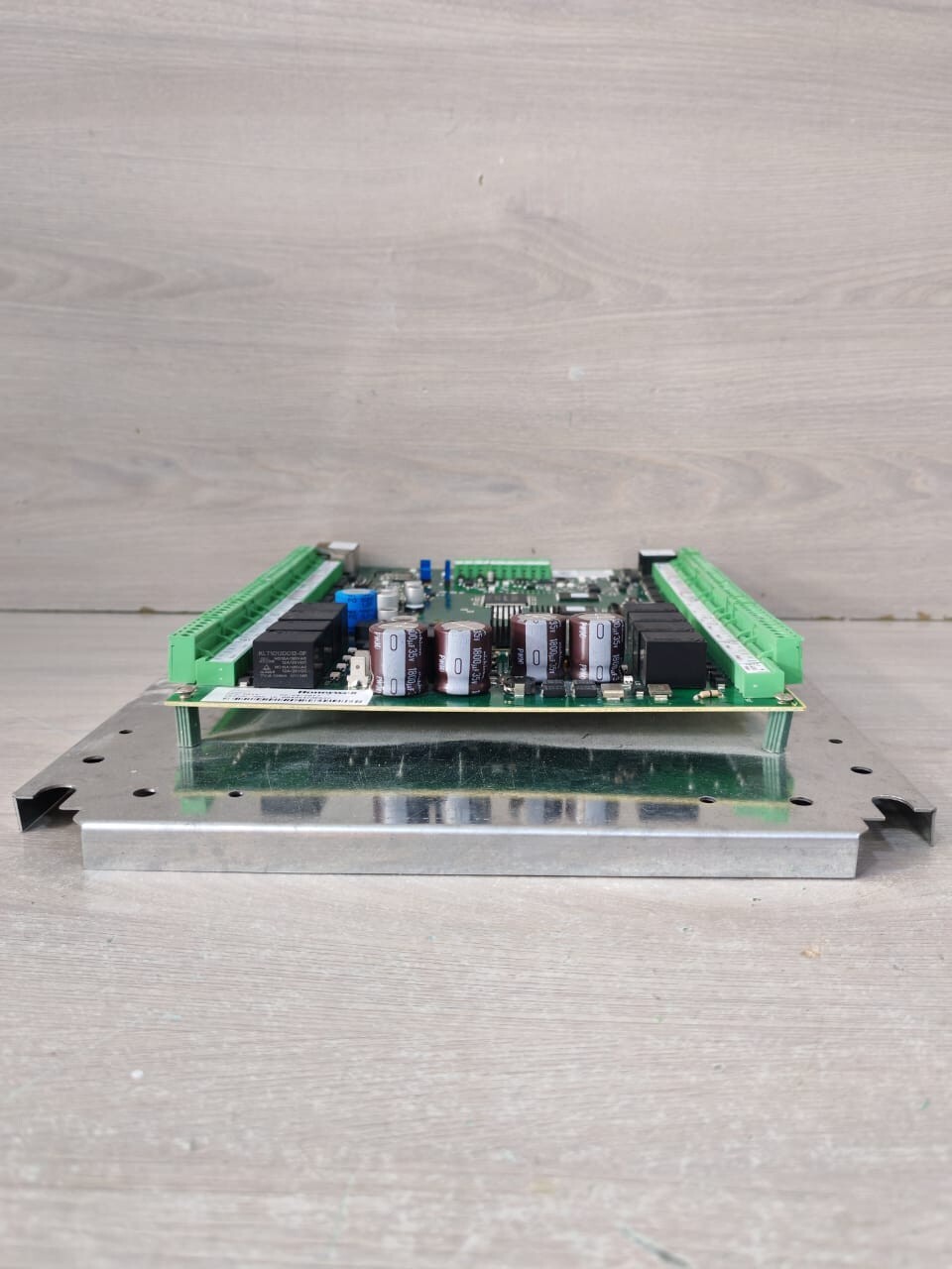 Honeywell 800-00516B HONEYWELL NetAXS Access Control Panel Board NX4PCB p/n 800-00516B 9