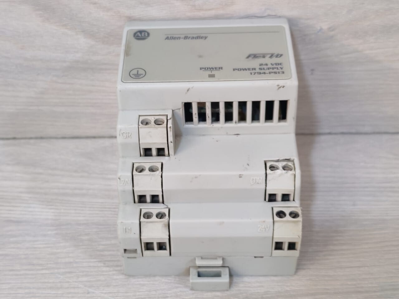 Allen-Bradley 95755701 Allen-Bradley 1794-PS13 Ser B Flex I/O 24 VDC Power Supply 95755701 Rev B01 5