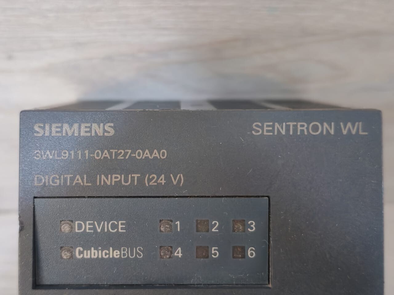 Siemens 3WL9111-0AT27-0AA0 Siemens 3WL9111-0AT27-0AA0 Sentron WL Circuit Breaker 3