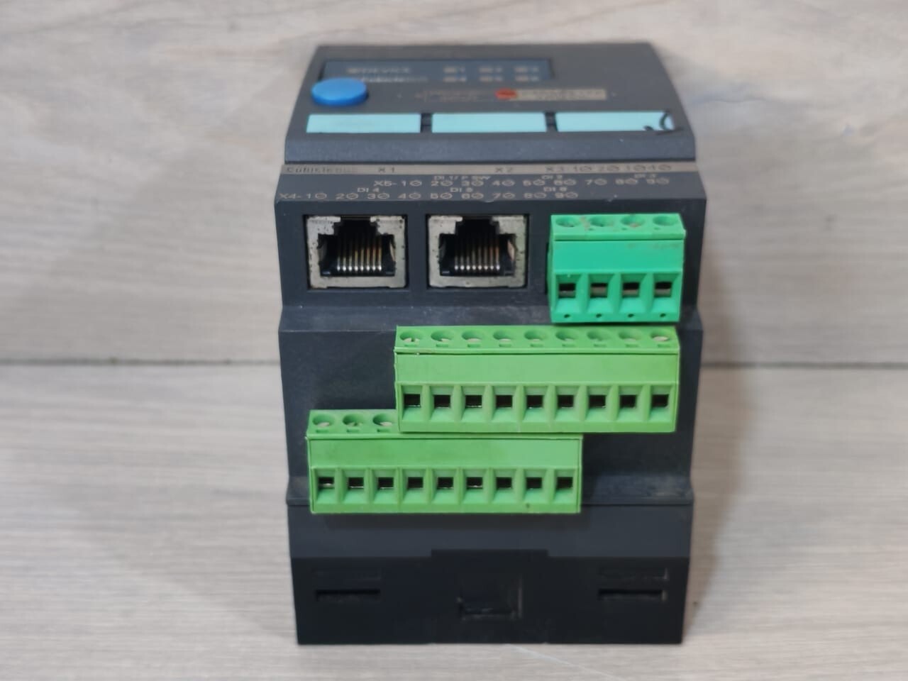 Siemens 3WL9111-0AT27-0AA0 Siemens 3WL9111-0AT27-0AA0 Sentron WL Circuit Breaker 5