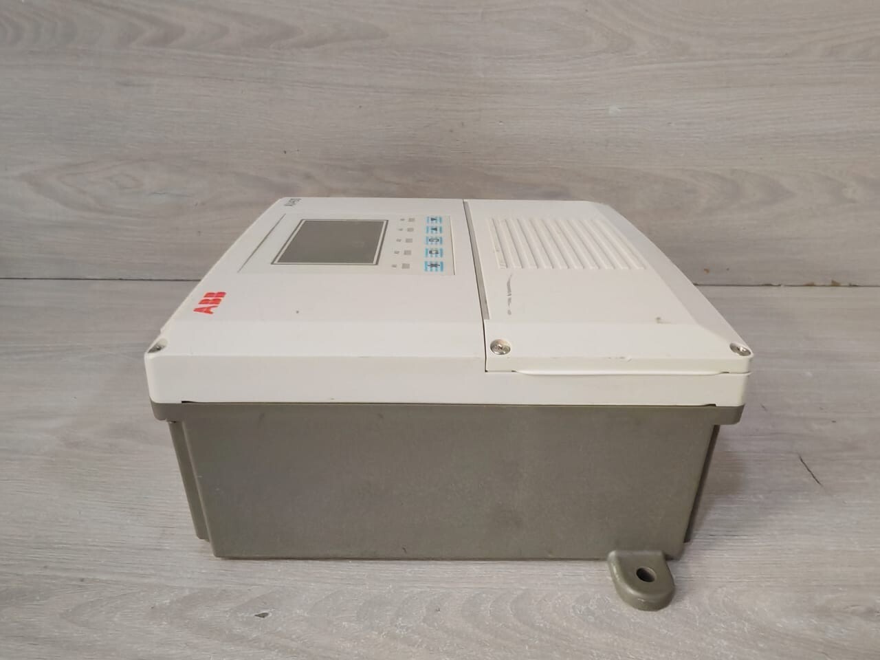 ABB AX410 /10002 ABB AX400 AX410 /10002 Single Channel Transmitter 6