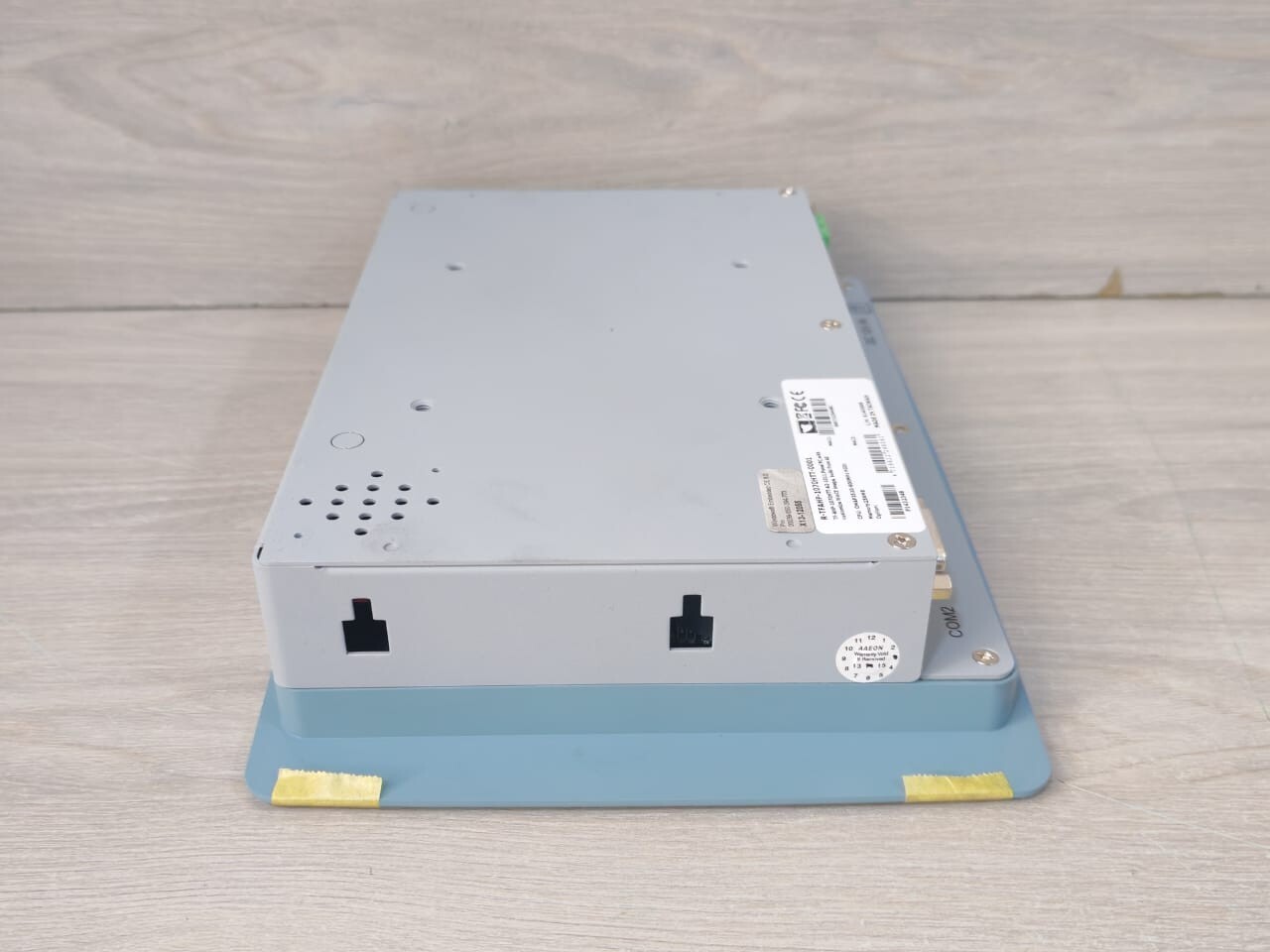 AAEON R-TFAHP-1070HTT-0001 AAEON R-TFAHP-1070HTT-0001 Panel Pc 256MB 9