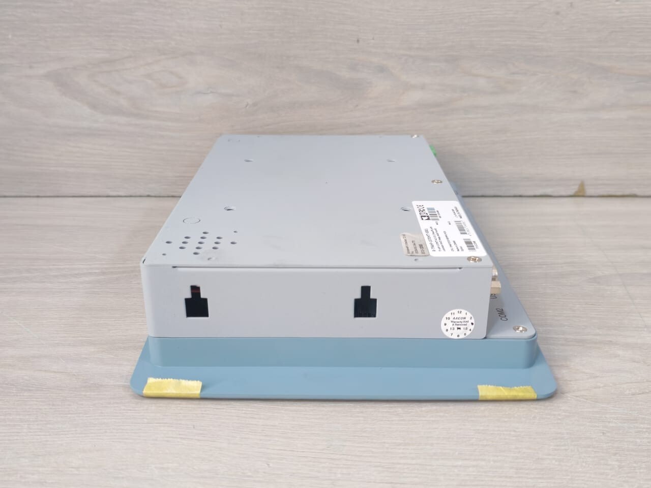 AAEON R-TFAHP-1070HTT-0001 AAEON R-TFAHP-1070HTT-0001 Panel Pc 256MB 10