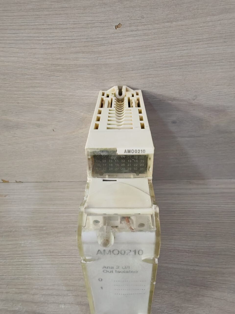 Schneider Electric BMXAMO0210 Schneider Electric AMO0210 BMXAMO0210/BMXFTB2000 Analog Isolated Output Module 6