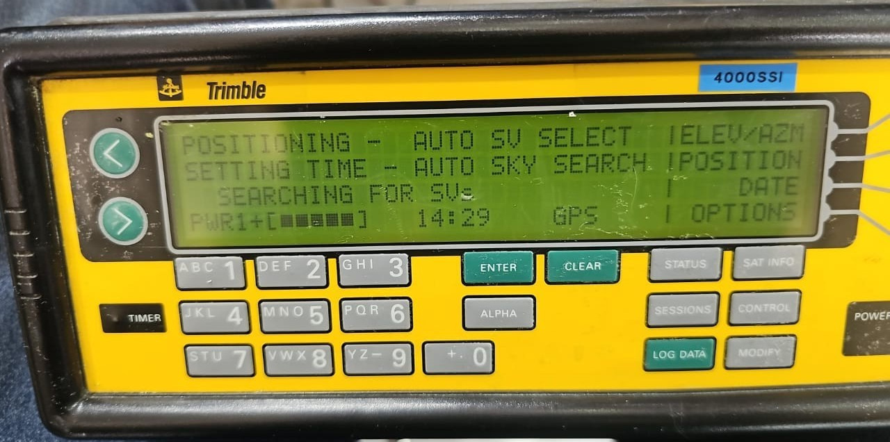 Trimble 30021-00-TESTED Trimble 4000Si Land Surveyor 30021-00 2