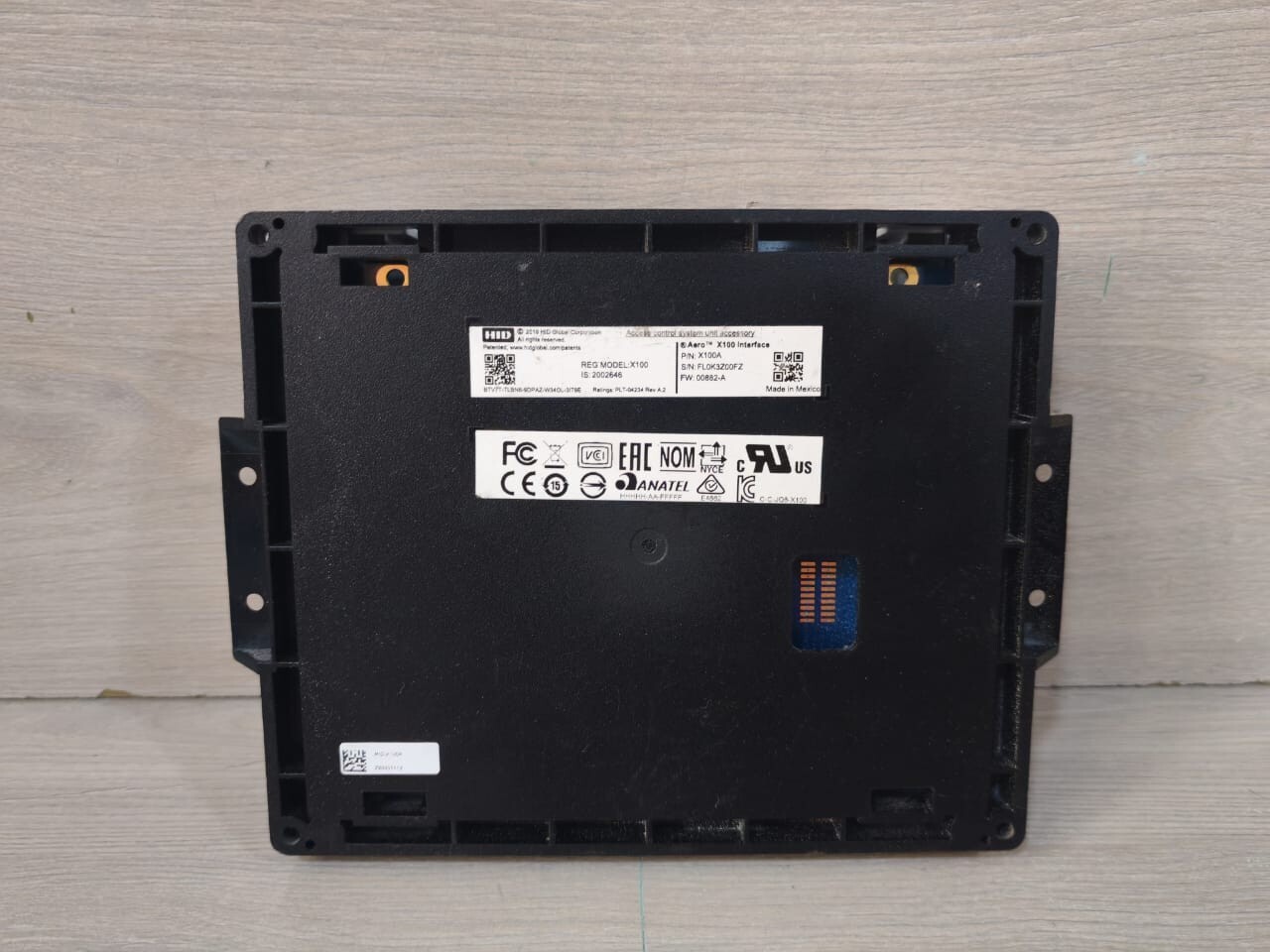 HID X100 HID Aero X100 Door/Reader Interface Module x100A 3