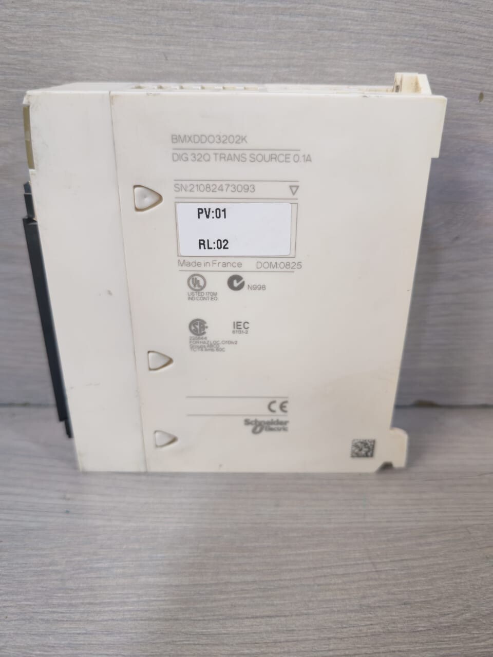 Schneider Electric BMXDDO3202K Schneider Electric BMXDDO3202K Discrete Output Module 4