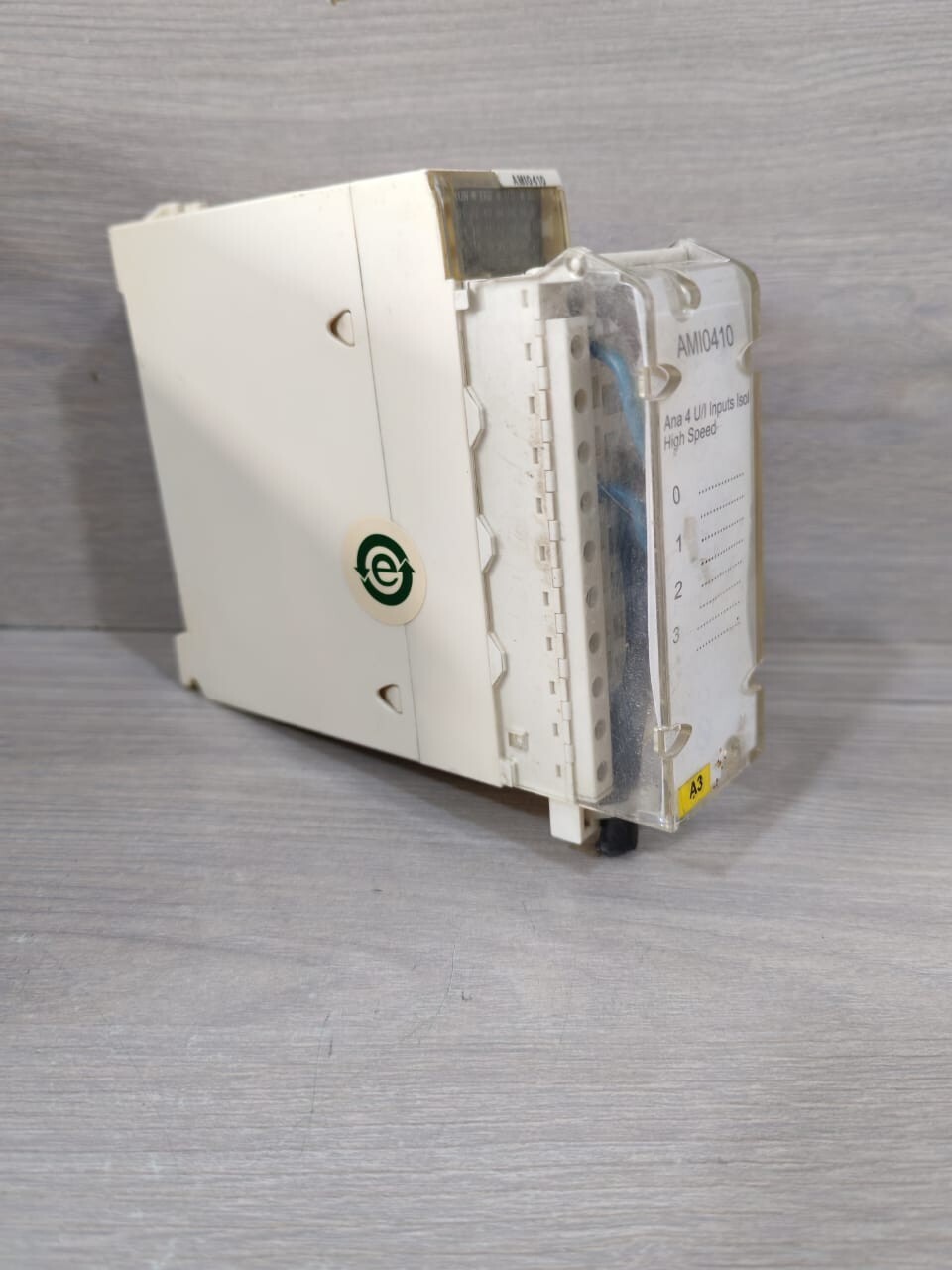 Schneider Electric BMXAMI0410 SCHNEIDER ELECTRIC BMXAMI0410 | ANALOG ISOLATED HIGH LEVEL INPUT MODULE 8