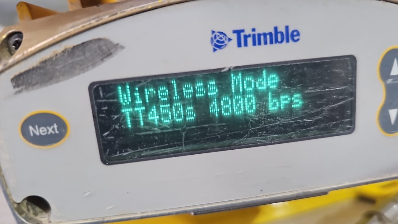 Trimble 46000-44 Trimble 46000-44 TRIMMARK 3 Base Radio Freq.430-450 MHz 3