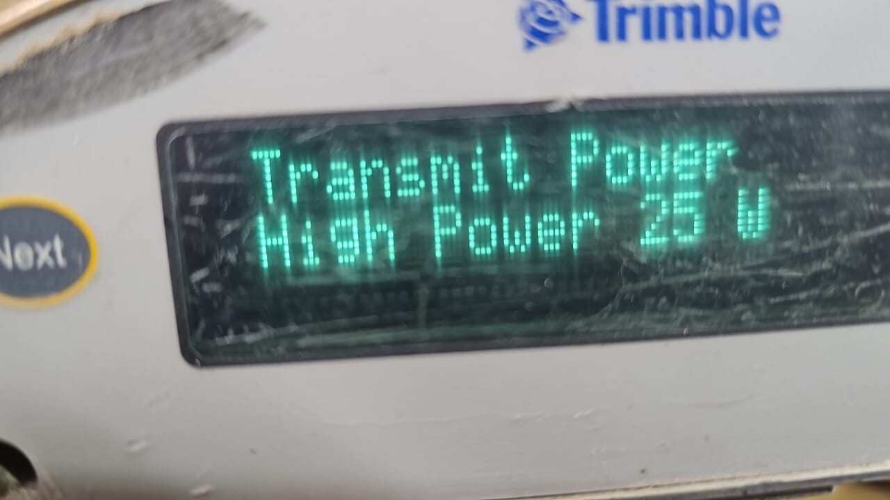 Trimble 46000-44 Trimble 46000-44 TRIMMARK 3 Base Radio Freq.430-450 MHz 5