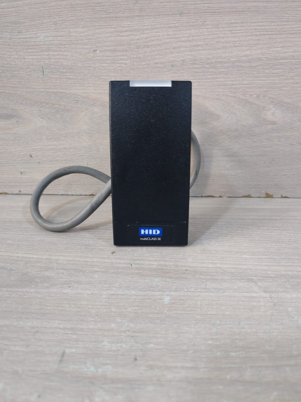 HID multiClass SE RP10 900PTNNEK00000 FW:00098-ZA Access control Card Reader