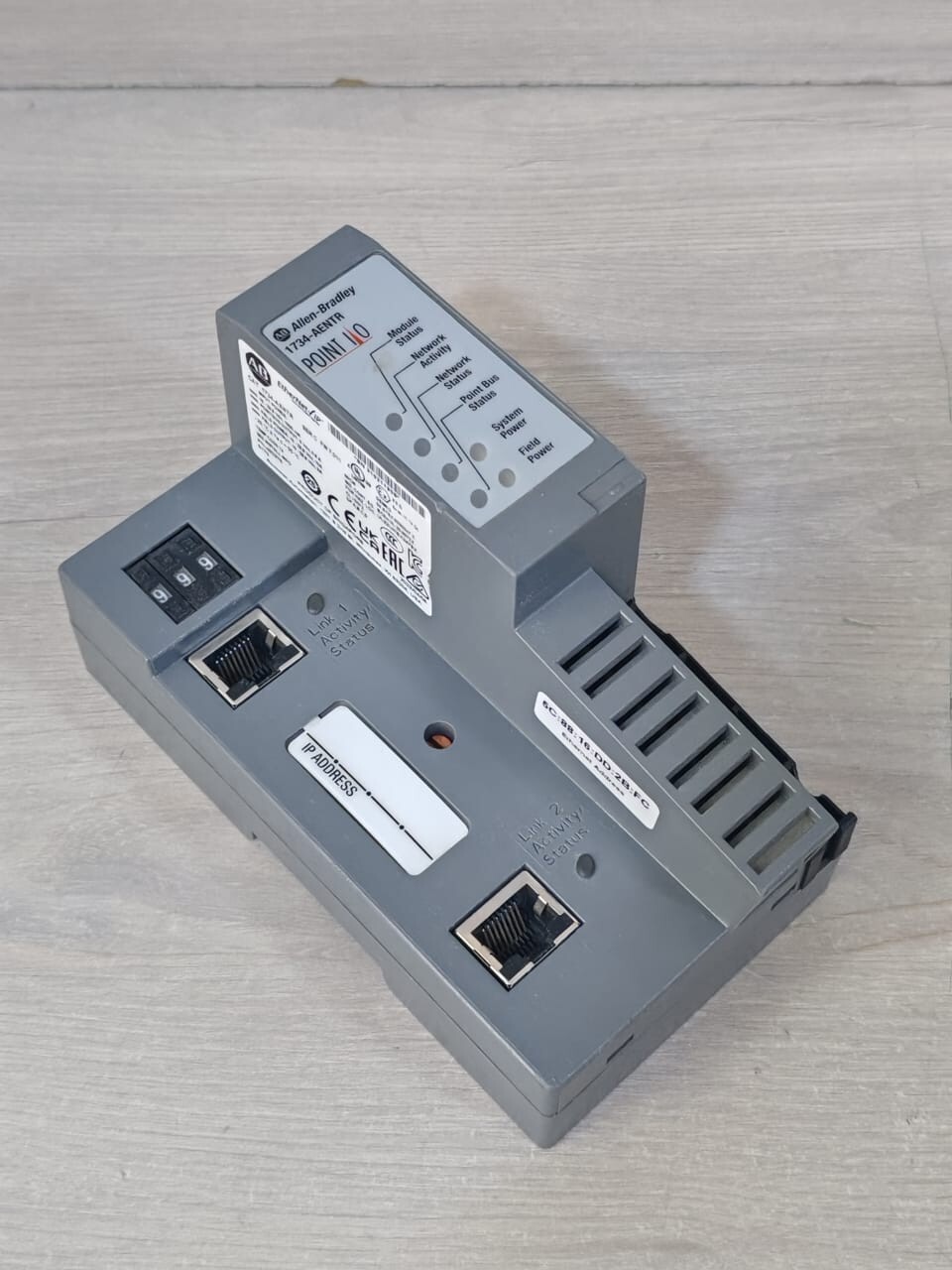 Allen-Bradley 1734-AENTR SER.C FW:7.011 ALLEN-BRADLEY 1734-AENTR SER.C FW:7.011 ETHERNET ADAPTER MODULE- W/ BROKEN PART 3