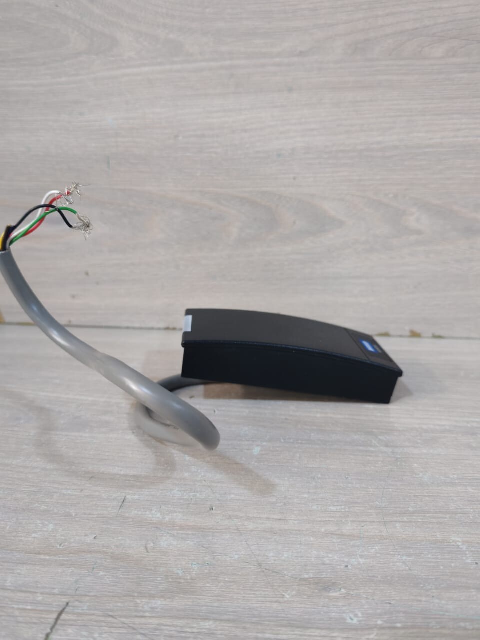 HID 900NTNNEK00000 HID iClass SE R10 900NTNNEK00000 FW: 00097-ZA Mini Access control Card Reader 4