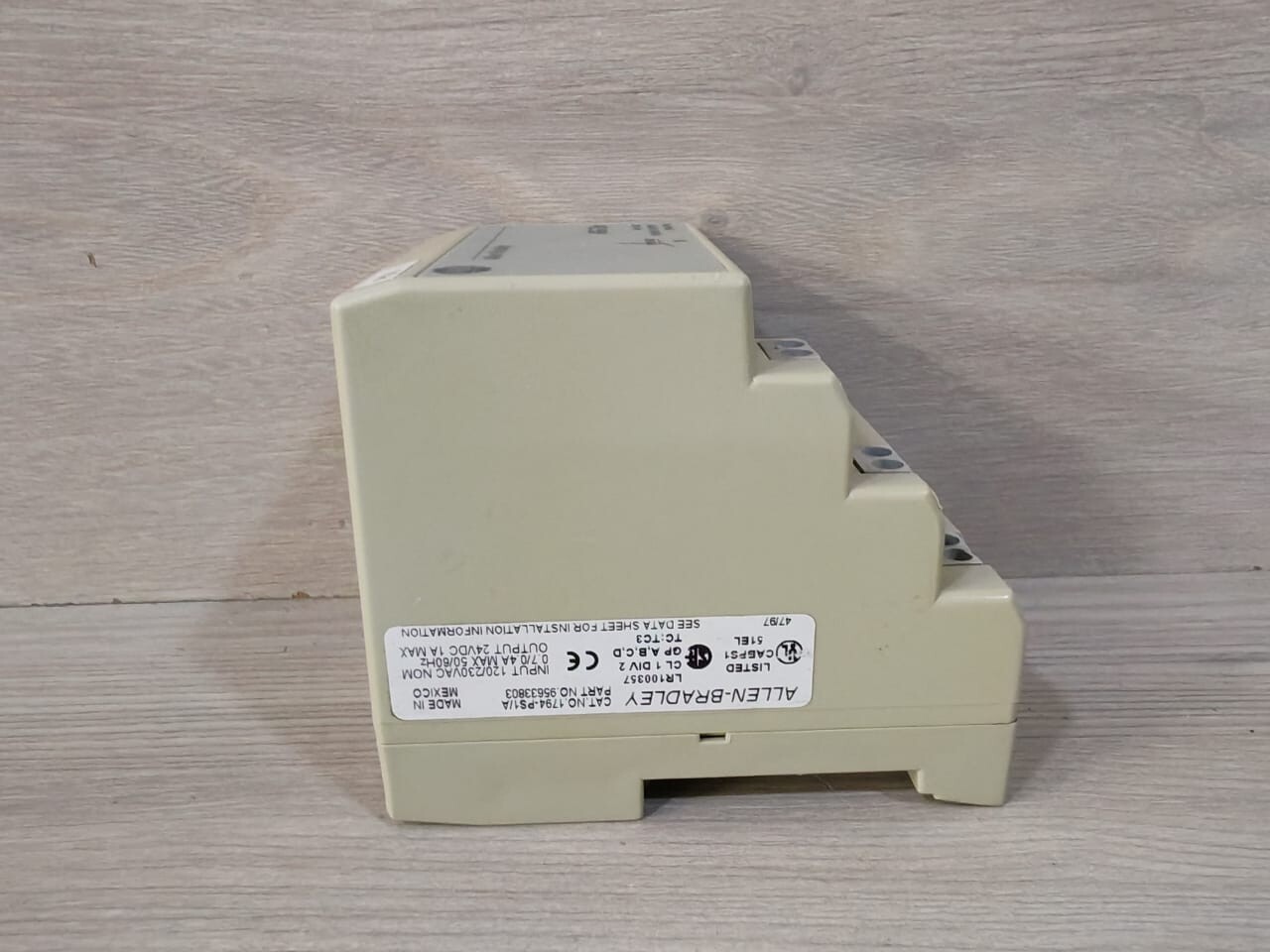 Allen-Bradley 95633803 Allen-Bradley 1794-PS1/A Flex I/O Power Supply 95633803 4