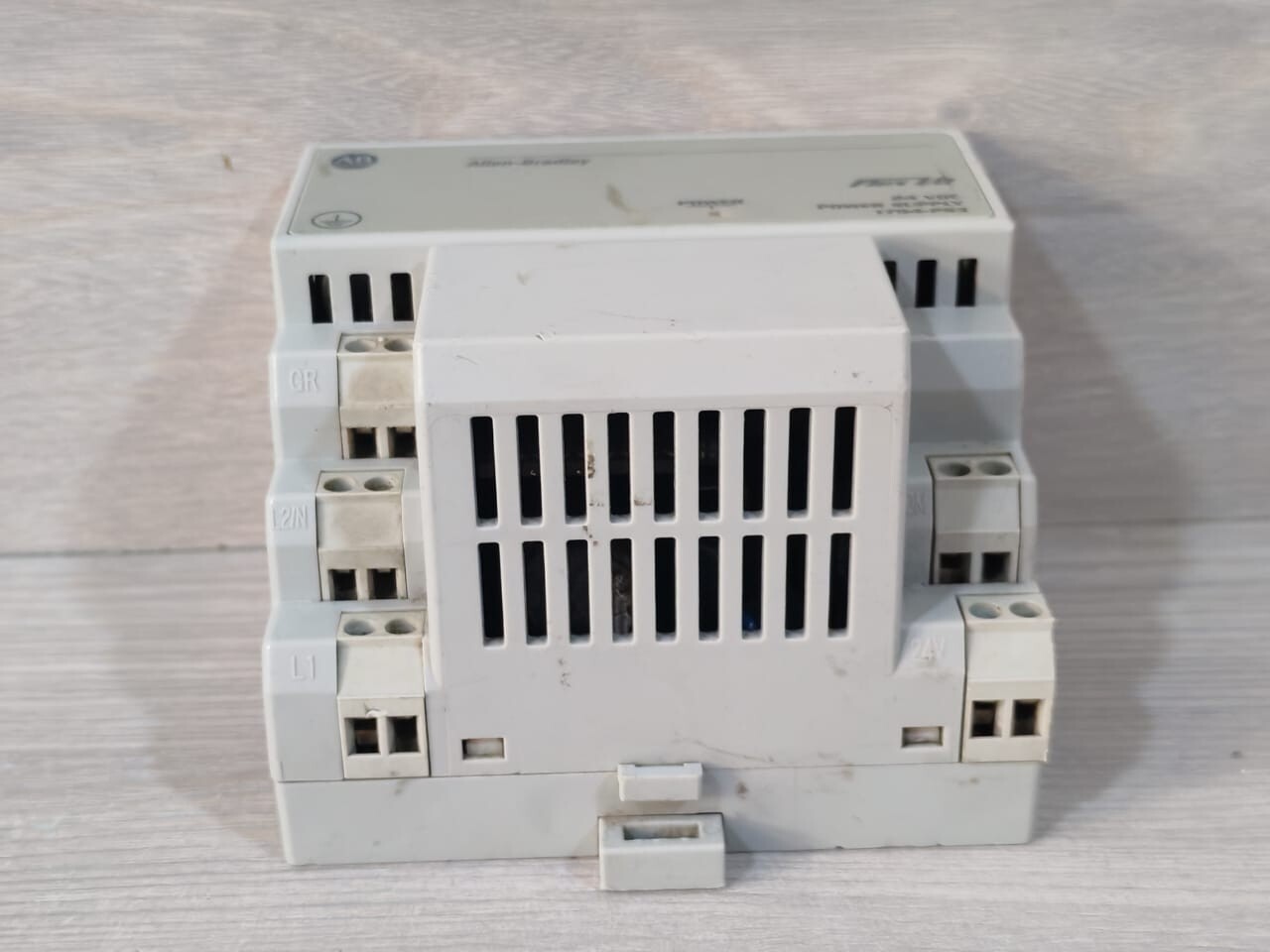Allen-Bradley 95728902 Allen-Bradley 1794-PS3 Ser.A Flex I/O 24 VDC Power Supply 95728902 Rev.A01 6