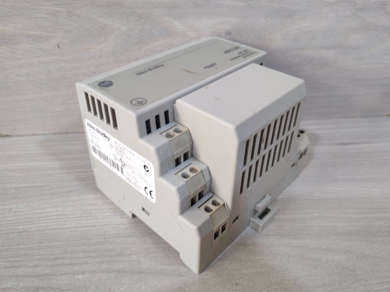 Allen-Bradley 95728902 Allen-Bradley 1794-PS3 Ser.A Flex I/O 24 VDC Power Supply 95728902 Rev.A01 9