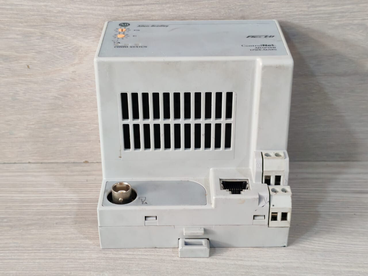 Allen-Bradley PN-62520 Allen-Bradley 1794-ACN15 Ser D ControlNet Adapter PN-62520 F/W 10.3 8