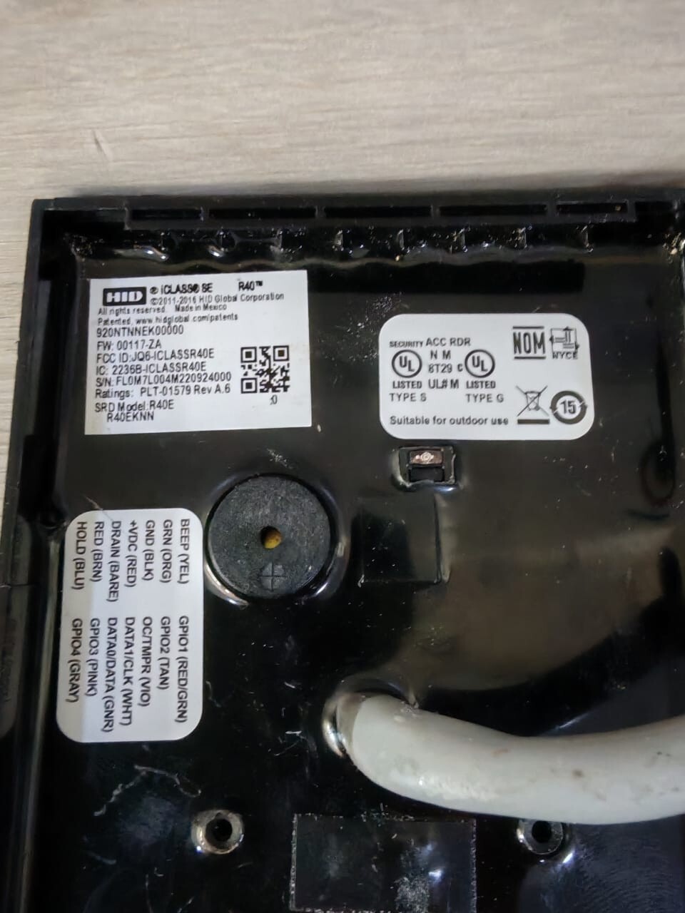 HID 920NTNNEK00000 HID iClass SE R40 Access Control Card Reader 920NTNNEK00000 R40EKNN FW: 00117-ZA 3