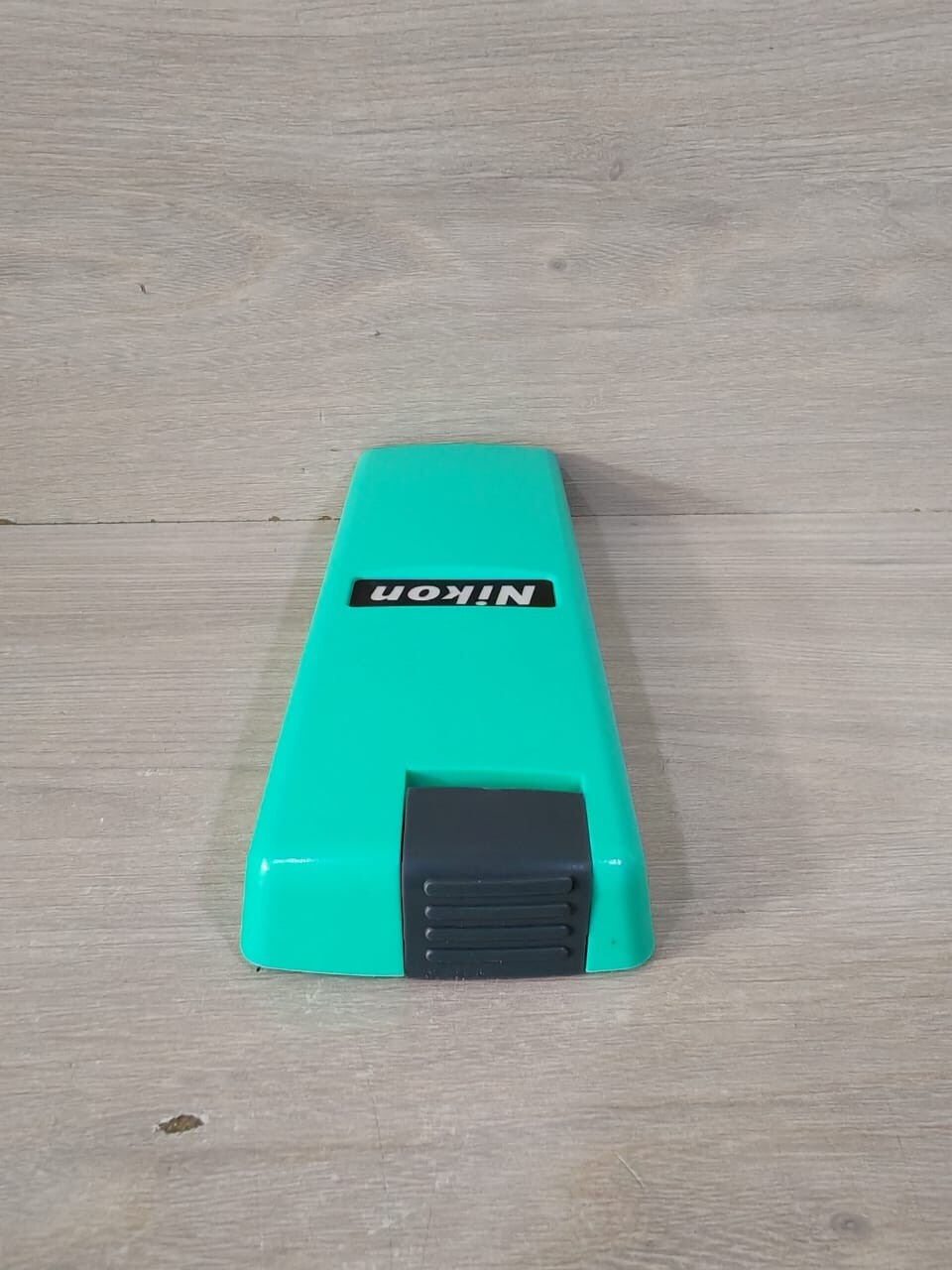 Nikon BC-65 NIKON BC-65 BATTERY DC: 7.2V / 3800mah Charger Q-75 4