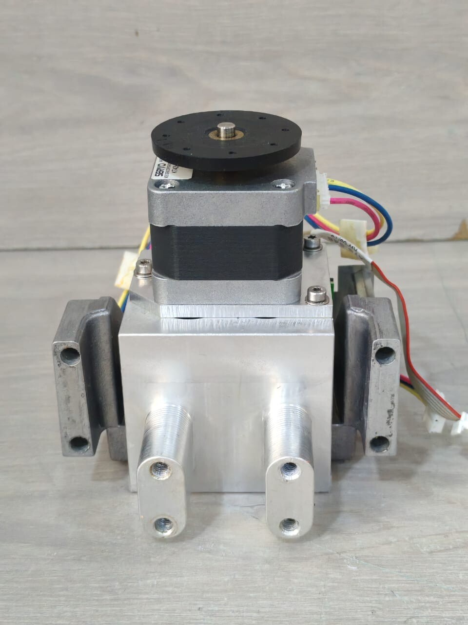 SERVLO KT42HM06-010 SERVO KT42HM06-010 STEPPER MOTOR 3