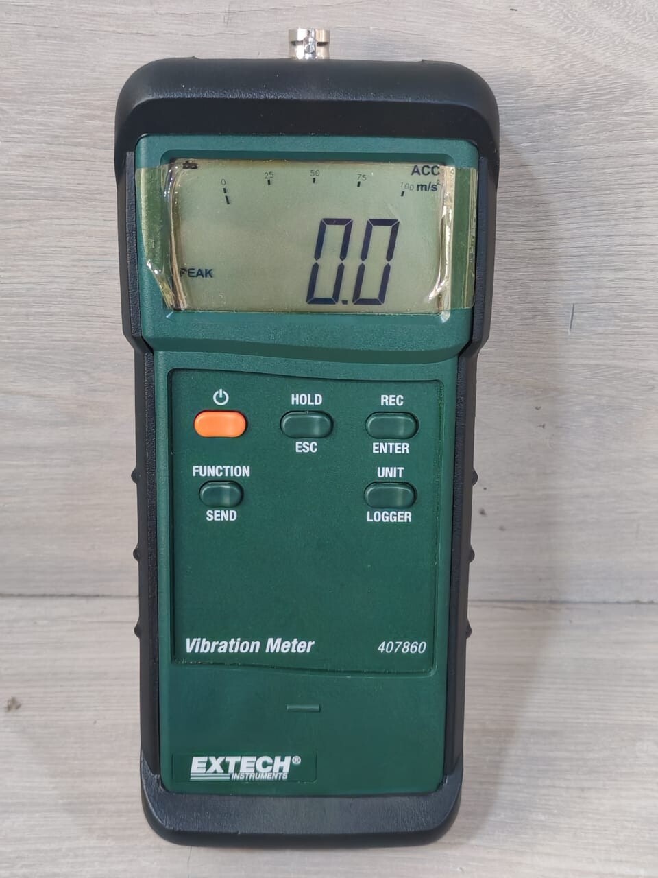 Extech 407860 EXTECH INSTRUMENTS 407860 DIGITAL VIBRATION METER 3