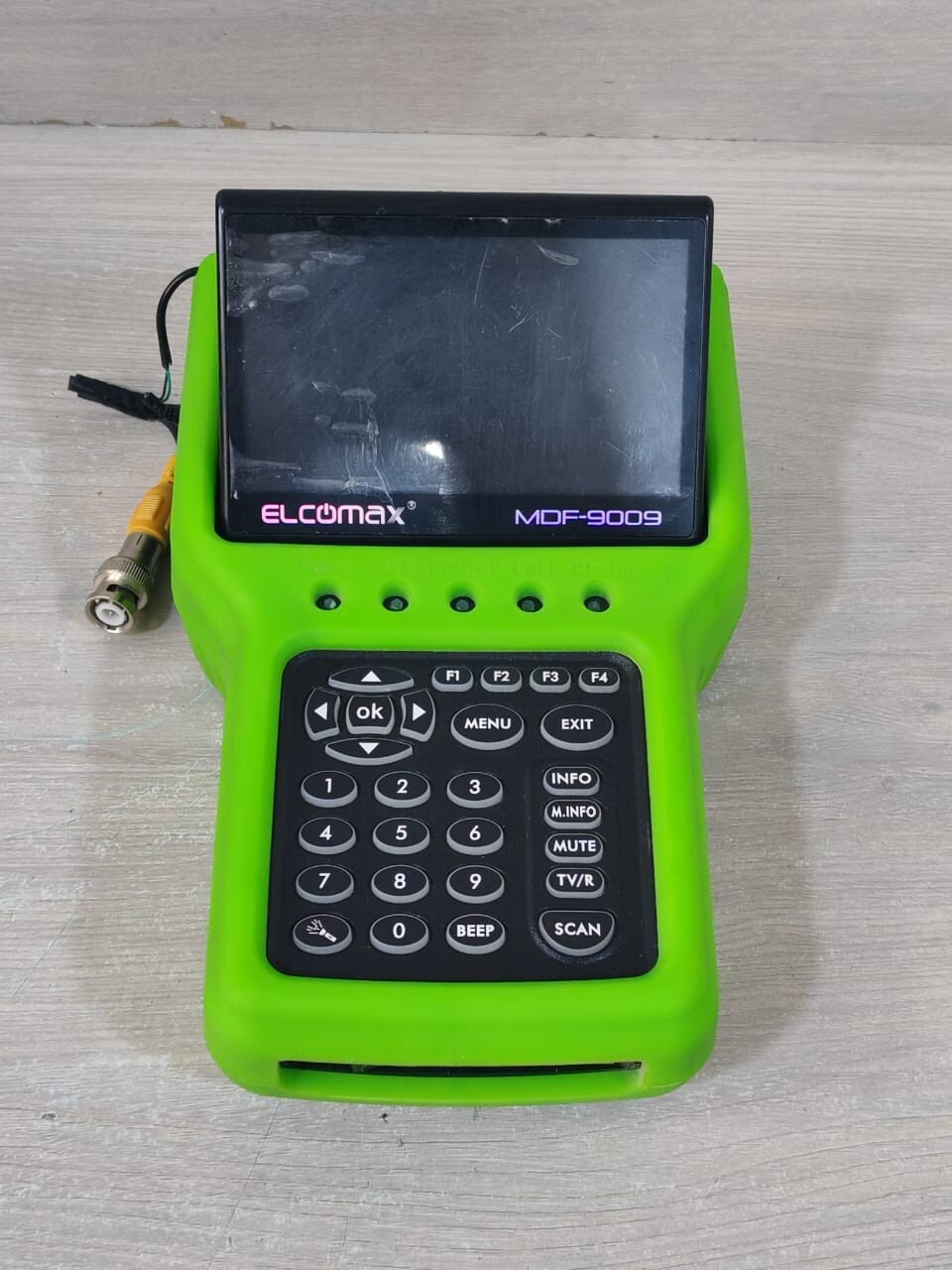 Finder MDF-9009 ELCOMAX MDF-9009 SATELITE FINDER 3
