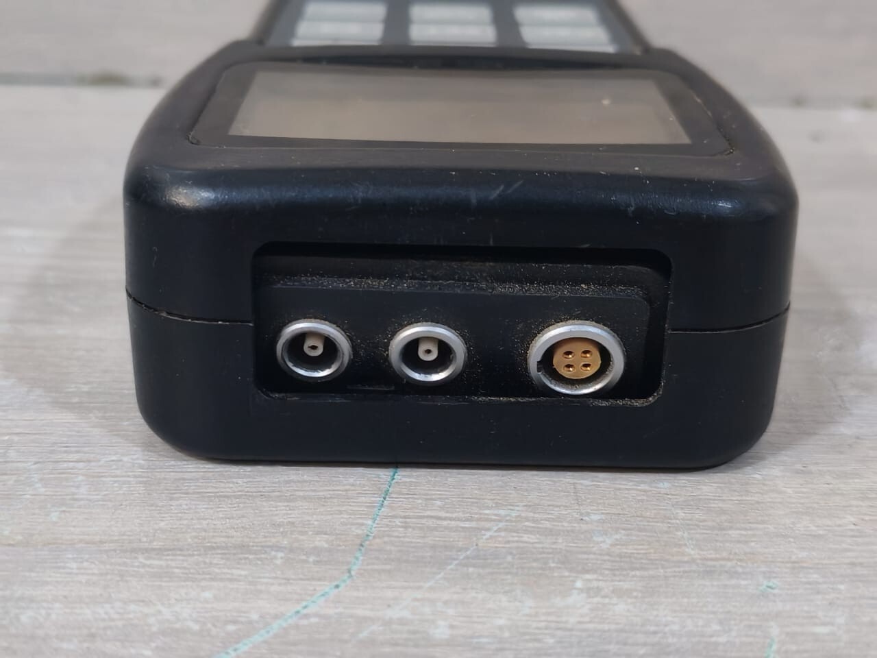 INSIZE INSIZE ISU-200C ULTRASONIC THICKNESS GAUGE INSIZE ISU-200C 2 X 1.5 V 3
