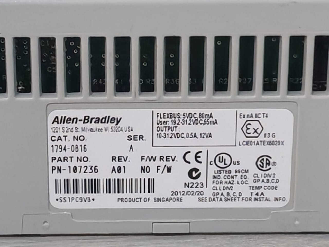 Allen-Bradley PN-107236 Allen-Bradley 1794-OB16 Ser.A PN-107236 Rev.A01 W/ 1794-TB3 Ser.A 96145473 Base 3