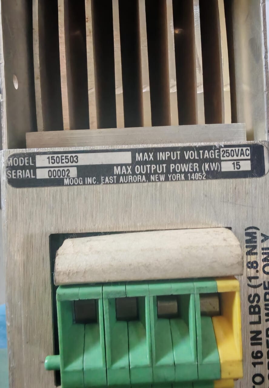 Moog MOOG-150 MOOG 150-E503 250 VAC BRUSHLESS TECHNOLOGY POWER SUPPLY 2