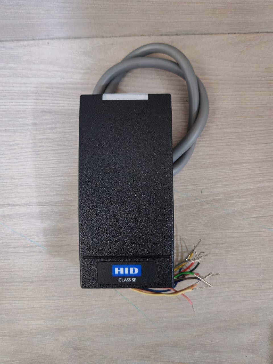 HID VAS00097 HID 900NTNNEK00000 iClass SE R10 Mini Mullion Reader Vas00097 Rev.N 2