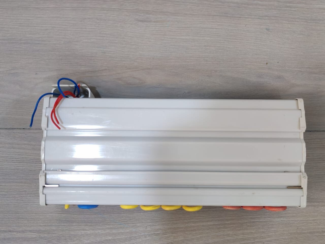 Merten 648493 Merten 648493 KNX Switch Actuator Reg-K/12x230/16 AC 230V 8