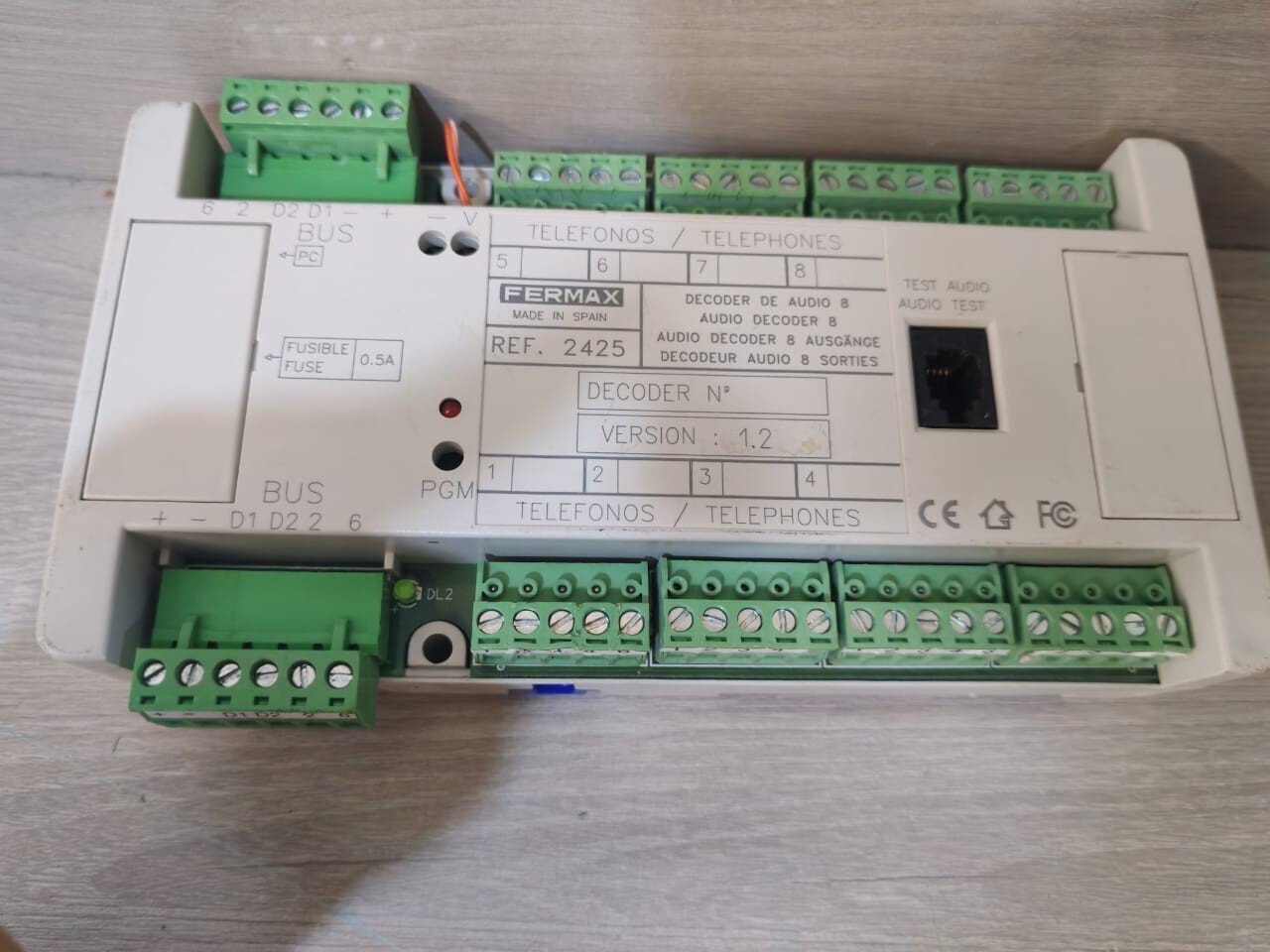 FERMAX 2425 2425 FERMAX 8-Way MDS AUDIO DECODER / DECODER Version: 1.2 2