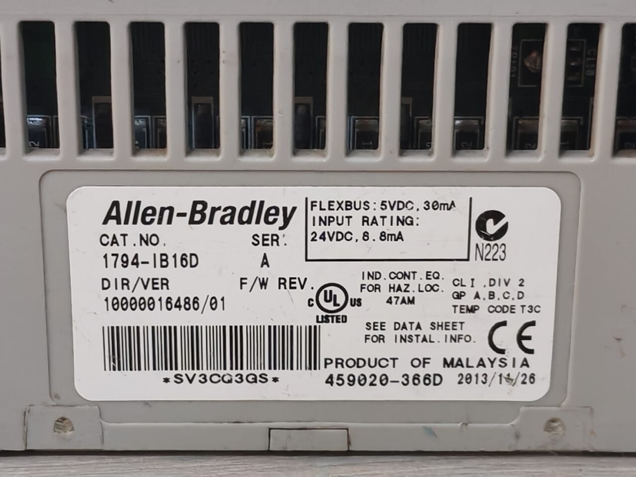 Allen-Bradley 10000016486/01 Allen-Bradley 1794-IB16D Ser.A Flex I/O 10000016486/01 W/ 1794-TB3 Ser.A Base 3