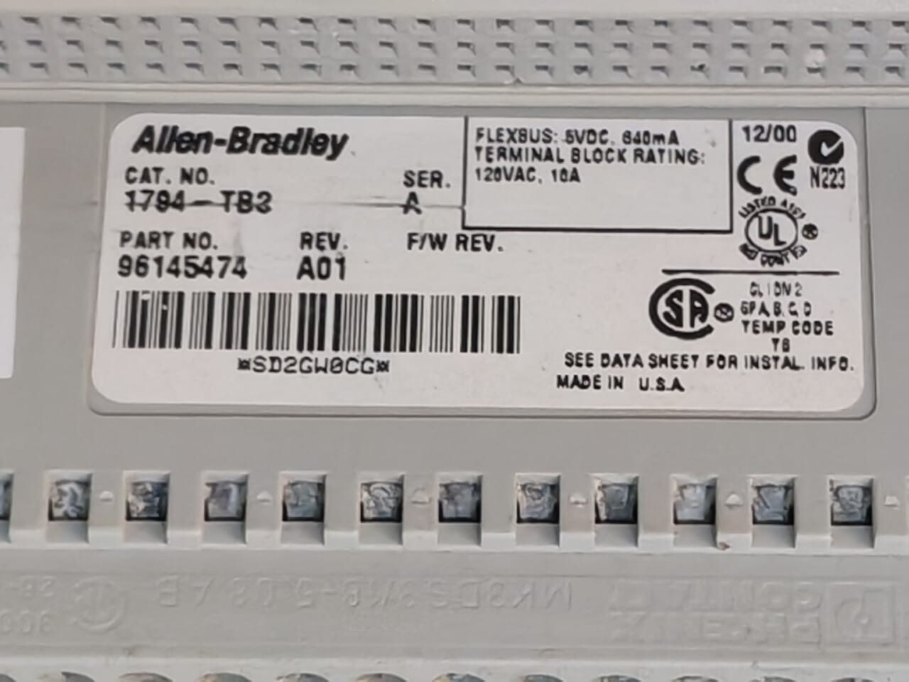 Allen-Bradley 10000016486/01 Allen-Bradley 1794-IB16D Ser.A Flex I/O 10000016486/01 W/ 1794-TB3 Ser.A Base 5
