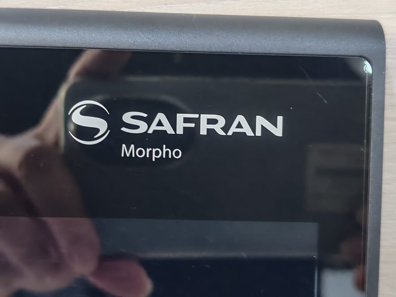 SAFRAN MORPHO 293686071 REV.18 SAFRAN MORPHO MPH-MB001A / 293686071 REV.18 MORPHO TABLET 2 5V 6