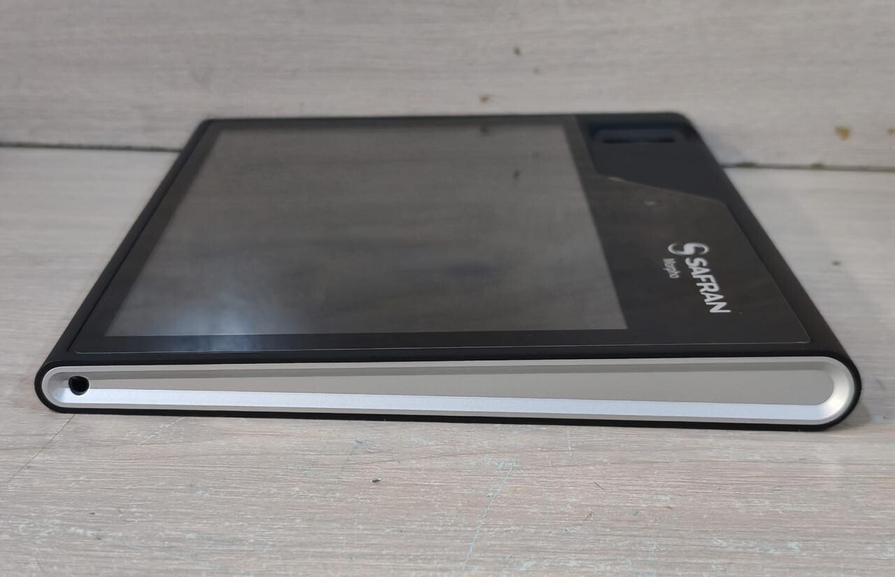 SAFRAN MORPHO 293686071 REV.18 SAFRAN MORPHO MPH-MB001A / 293686071 REV.18 MORPHO TABLET 2 5V 9
