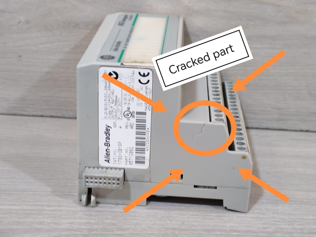 Allen-Bradley 95713002 Allen-Bradley 1793-0B16P Ser A Flex Integra 95713002 Rev. A02 4