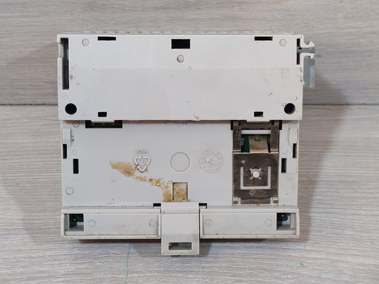 Allen-Bradley 95713002 Allen-Bradley 1793-0B16P Ser A Flex Integra 95713002 Rev. A02 8