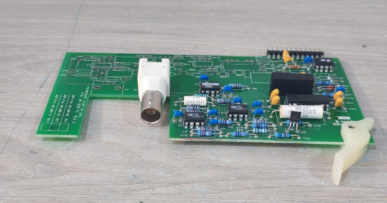 Pulsafeeder 07-020-75 PULSAFEEDER 07-020-75 REV G/ ASM P/N 08-600-18 REV Q A UNIT OF IDEX BOARD 4