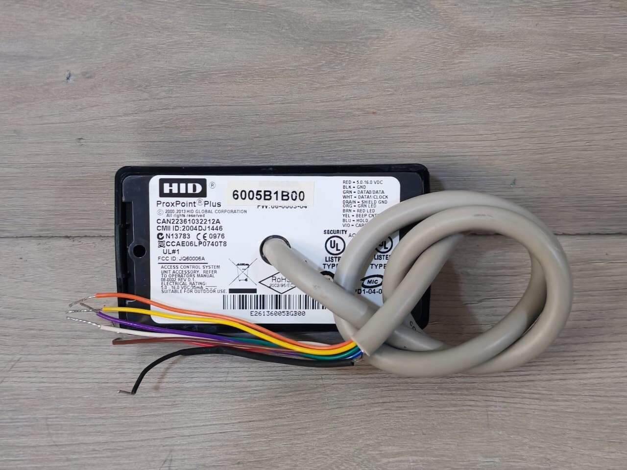 HID 6005B1B00 HID 6005B1B00 ProxPoint Plus Mini Mullion Reader 4