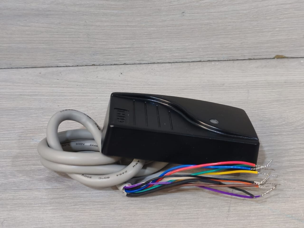 HID 6005B1B00 HID 6005B1B00 ProxPoint Plus Mini Mullion Reader 7